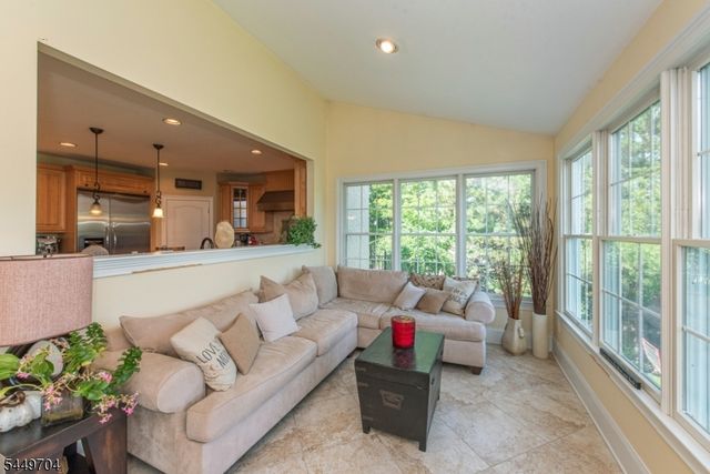 108 Finch Rd, Ringwood Boro, NJ 07456
