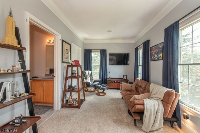 108 Finch Rd, Ringwood Boro, NJ 07456