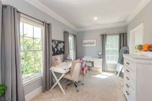 108 Finch Rd, Ringwood Boro, NJ 07456