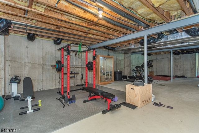 108 Finch Rd, Ringwood Boro, NJ 07456