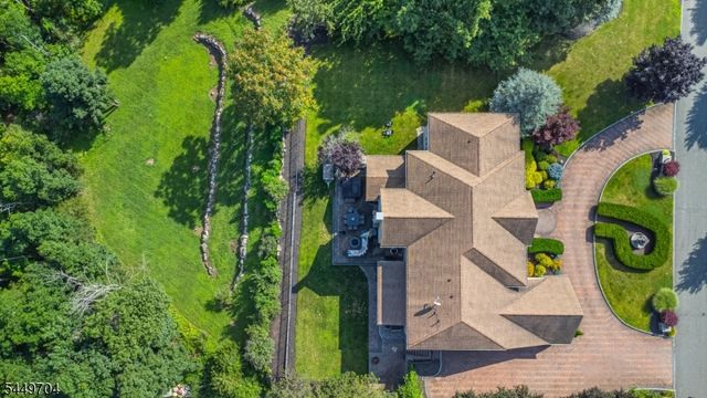 108 Finch Rd, Ringwood Boro, NJ 07456