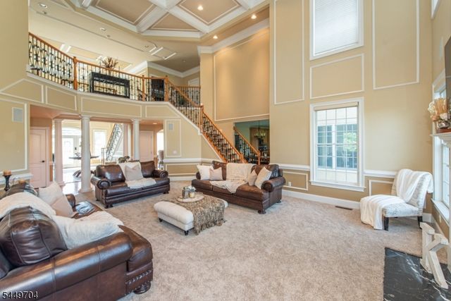 108 Finch Rd, Ringwood Boro, NJ 07456