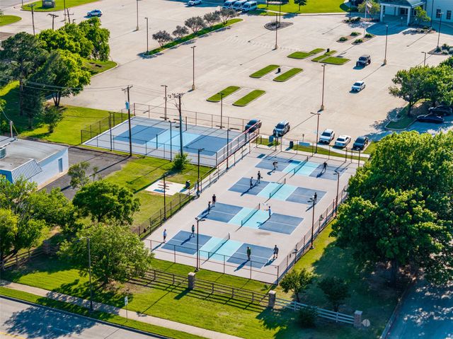 381 Arbor Lane, Euless, TX 76039