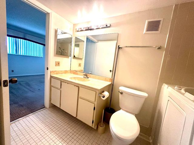 14426 Amberly Lane 203, Delray Beach, FL 33446