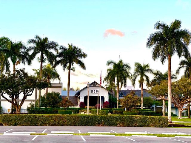 14426 Amberly Lane 203, Delray Beach, FL 33446