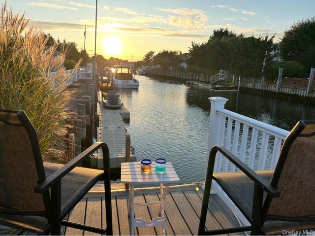 35 Florence Avenue, Massapequa, NY 11758