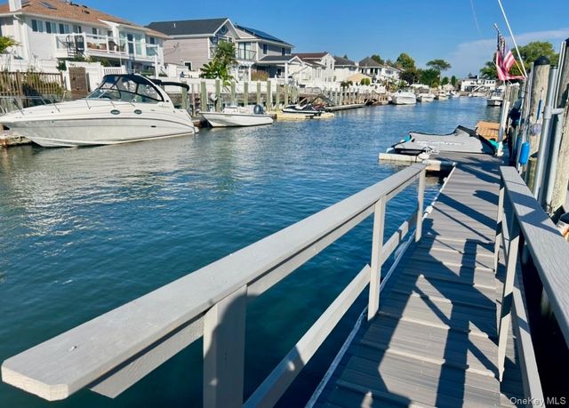 35 Florence Avenue, Massapequa, NY 11758