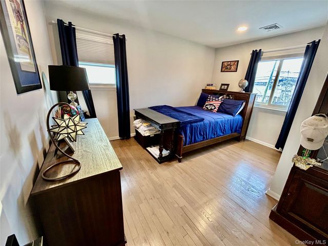 35 Florence Avenue, Massapequa, NY 11758