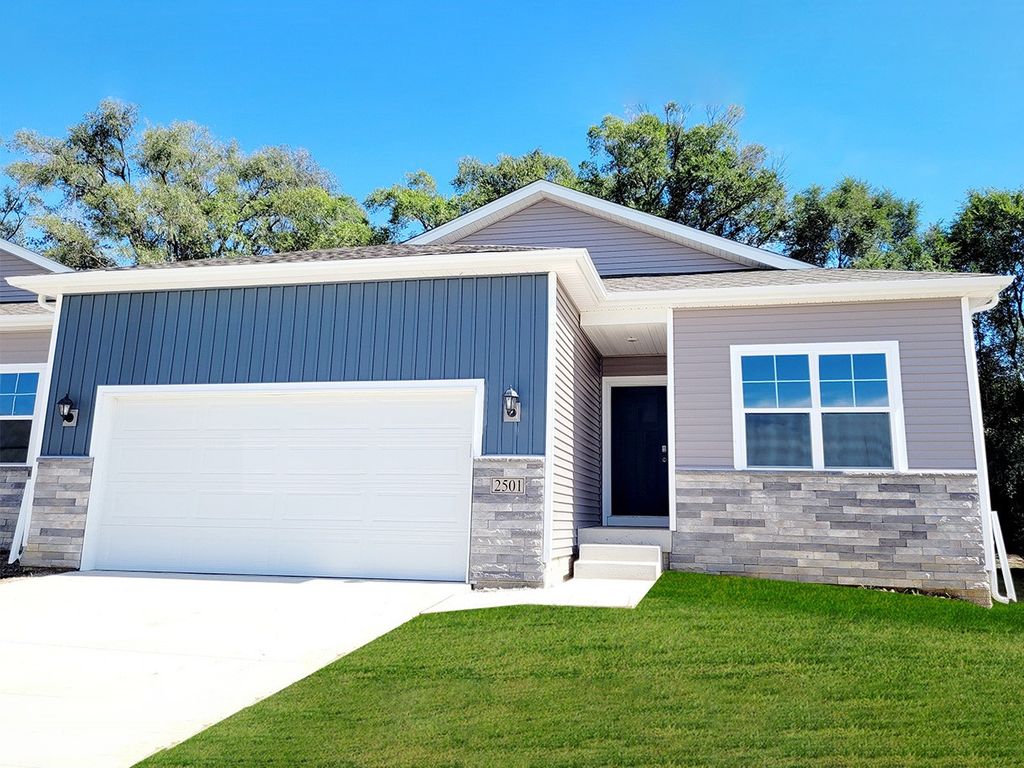 2605 E 50th Court, Des Moines, IA 50317