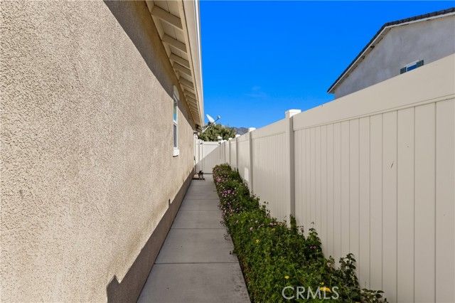 826 Avenida Del Rio, San Jacinto, CA 92582