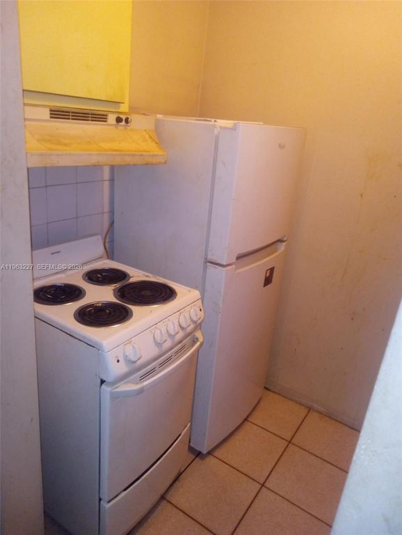 1925 Harding St A-D, Hollywood, FL 33020