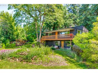 13710 Se MALOY Ln, Oak Grove, OR 97222