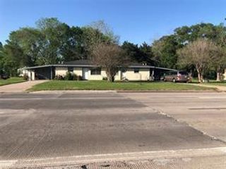 2518 W Highway 6, Alvin, TX 77511