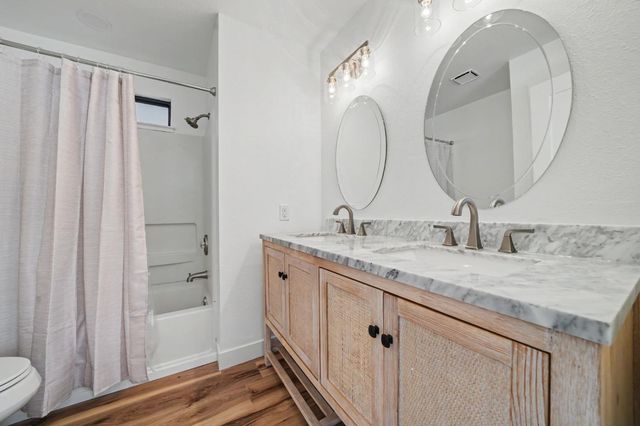 210 Westview Dr, Jackson, CA 95642