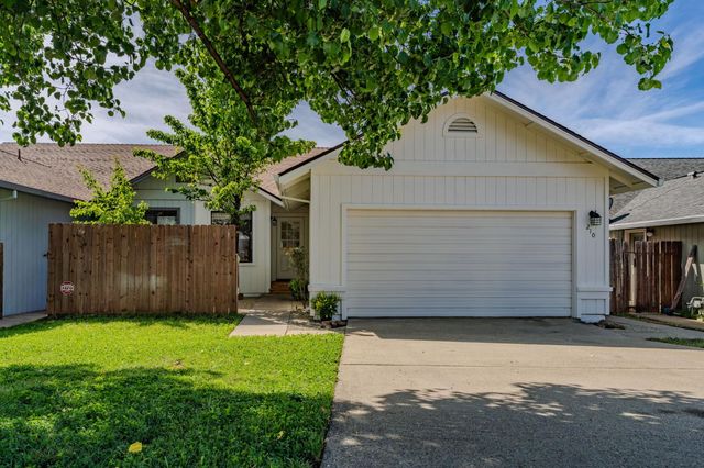 210 Westview Dr, Jackson, CA 95642