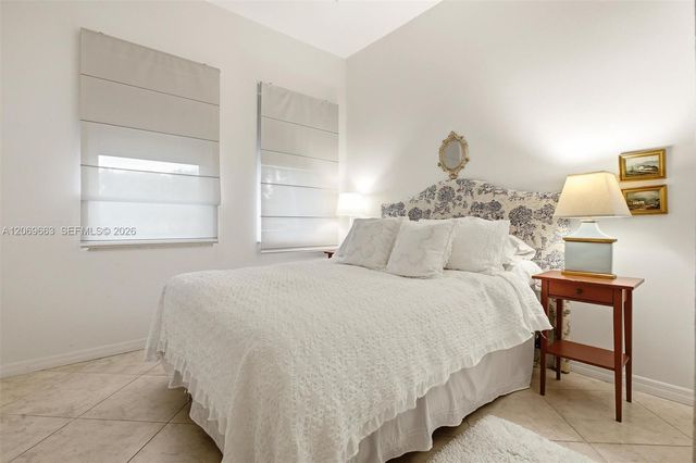 1514 Winterberry Lane, Weston, FL 33327