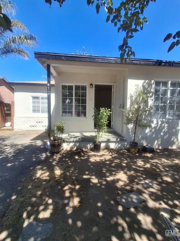 432 E Fairview Road, Bakersfield, CA 93307