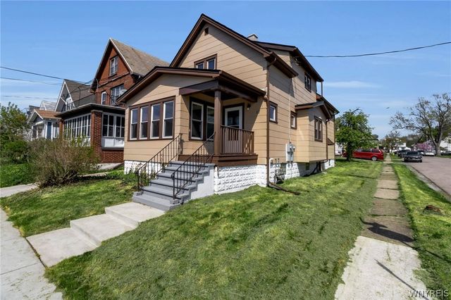 17 Olcott Place, Cheektowaga, NY 14225