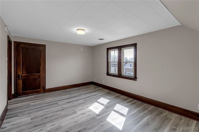 17 Olcott Place, Cheektowaga, NY 14225