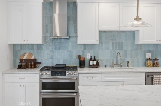 103 W Avenida Santiago, San Clemente, CA 92672