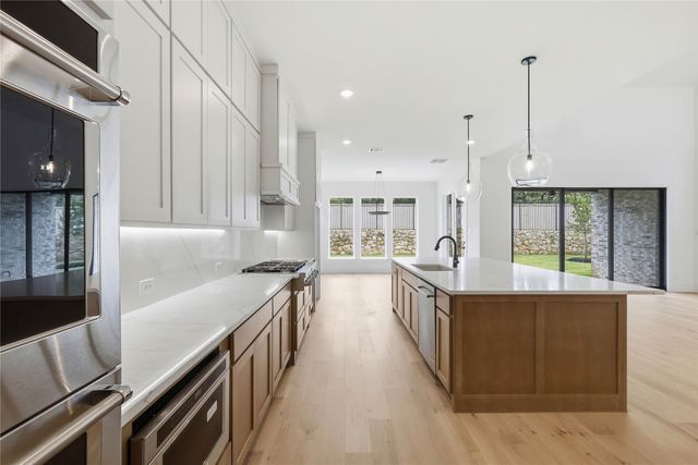 8421 Witt Street, North Richland Hills, TX 76182