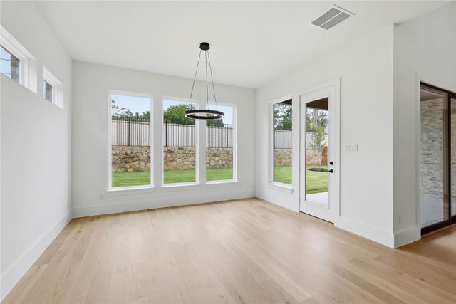 8421 Witt Street, North Richland Hills, TX 76182