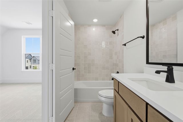 8421 Witt Street, North Richland Hills, TX 76182