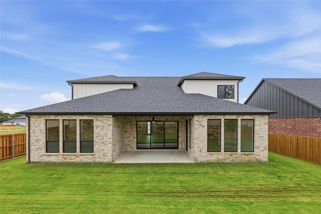 8421 Witt Street, North Richland Hills, TX 76182