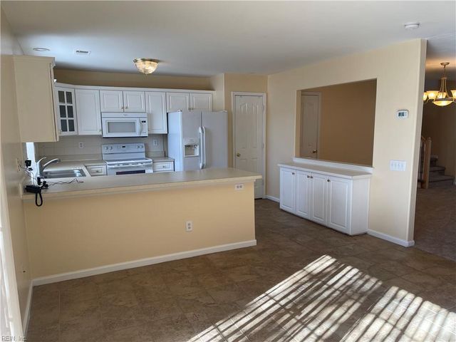 5533 Bulls Bay DR, Virginia Beach, VA 23462