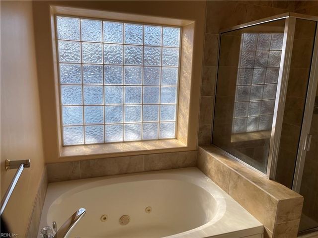 5533 Bulls Bay DR, Virginia Beach, VA 23462