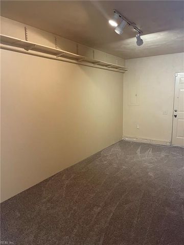 5533 Bulls Bay DR, Virginia Beach, VA 23462