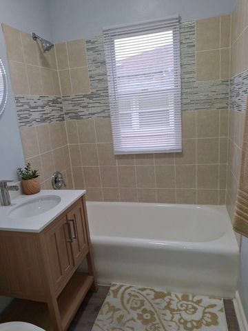 11531 S Stewart Avenue, Chicago, IL 60628