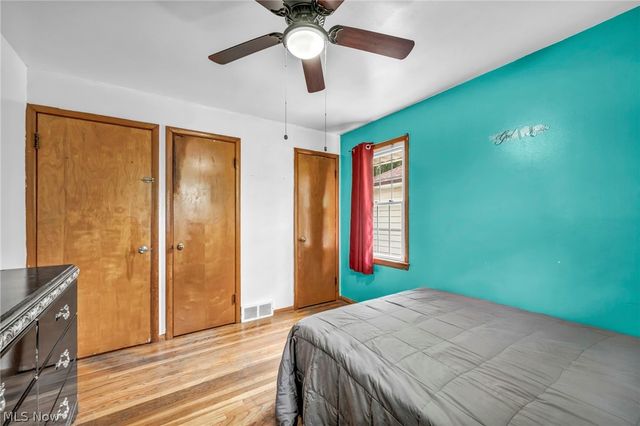 10615 Bellaire Road, Cleveland, OH 44111