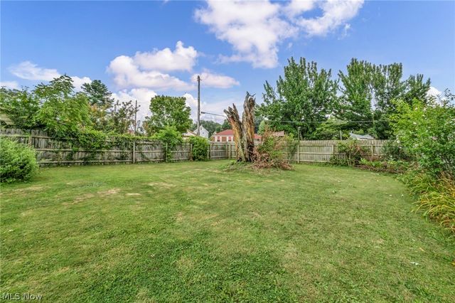 10615 Bellaire Road, Cleveland, OH 44111