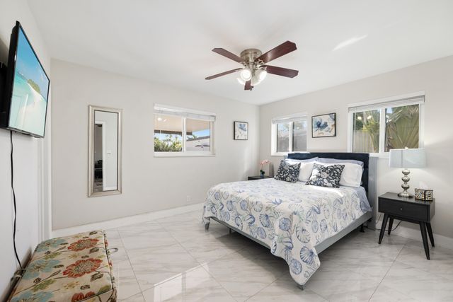 1970 NE 35TH Street, Lighthouse Point, FL 33064