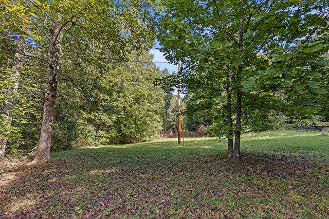 1059 Baker Bridge Road, NE, Charleston, TN 37310