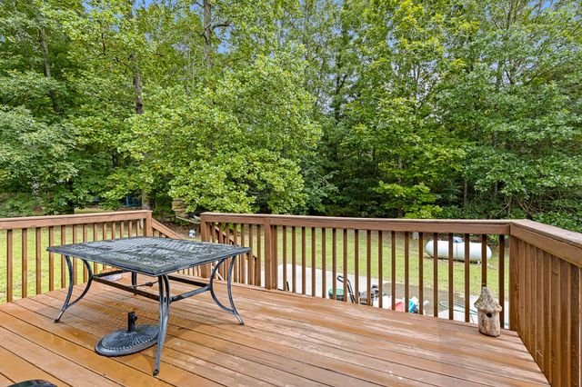 1059 Baker Bridge Road, NE, Charleston, TN 37310