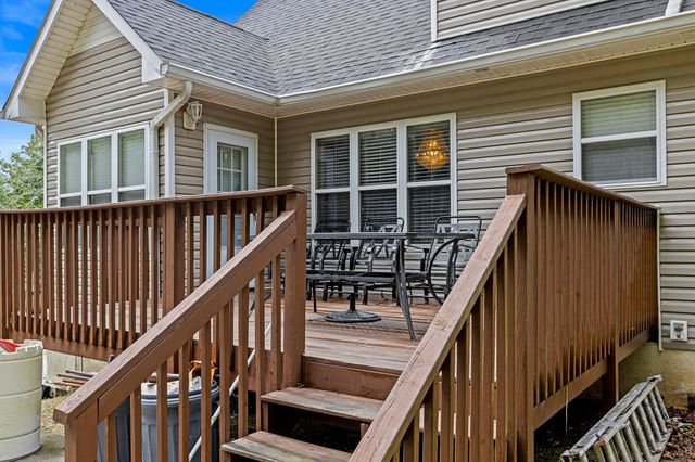 1059 Baker Bridge Road, NE, Charleston, TN 37310