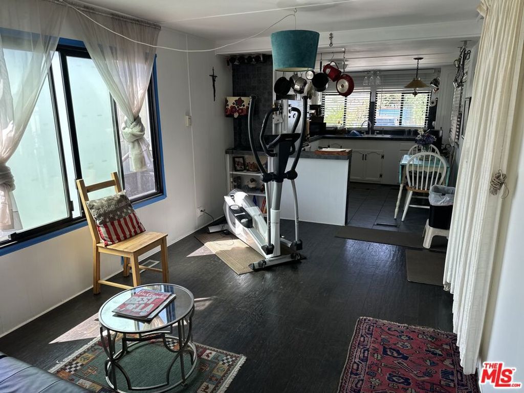 4071 Grandview Boulevard 2, Los Angeles, CA 90066 — photo 3