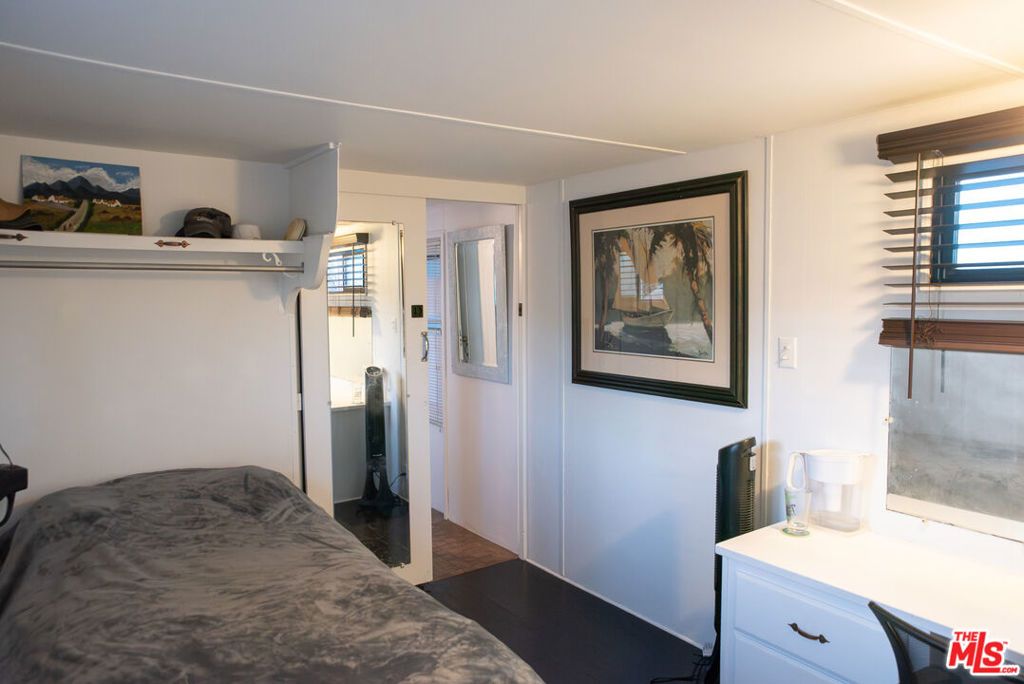 4071 Grandview Boulevard 2, Los Angeles, CA 90066 — photo 4