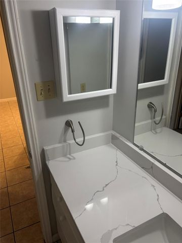 14333 Memorial Drive 39, Houston, TX 77079