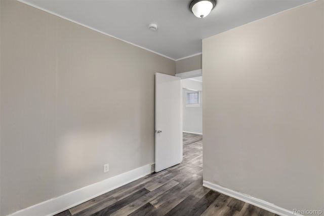 15358 Charles R Avenue, Eastpointe, MI 48021