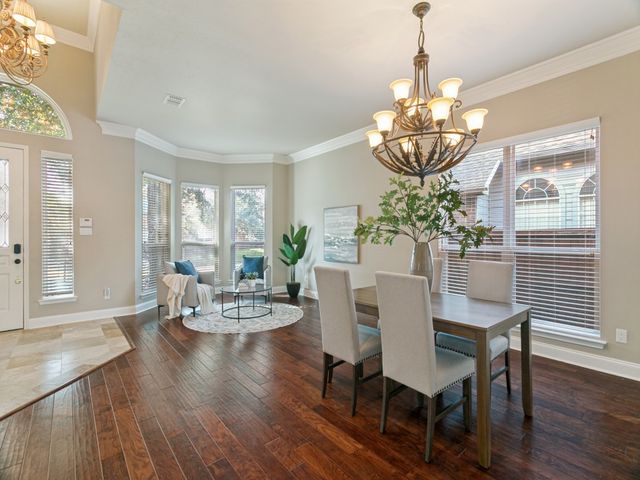 8605 Wellington Point Drive, Irving, TX 75063
