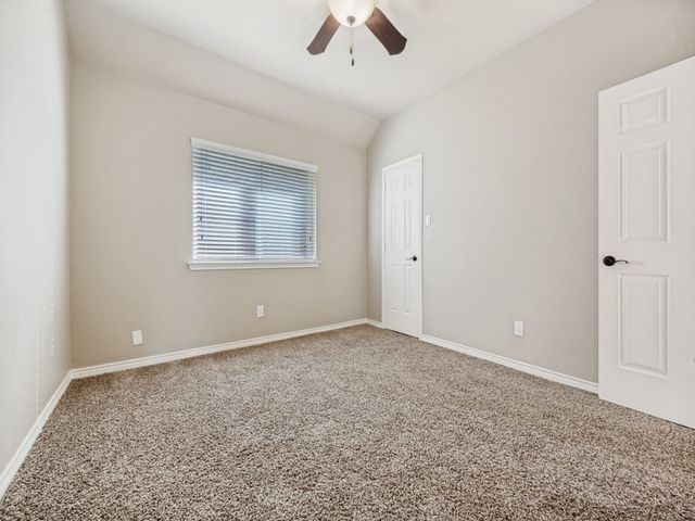 8605 Wellington Point Drive, Irving, TX 75063