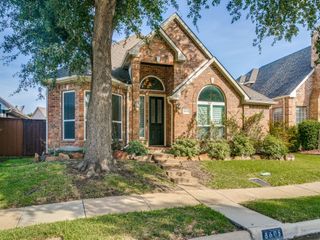 8605 Wellington Point Drive, Irving, TX 75063