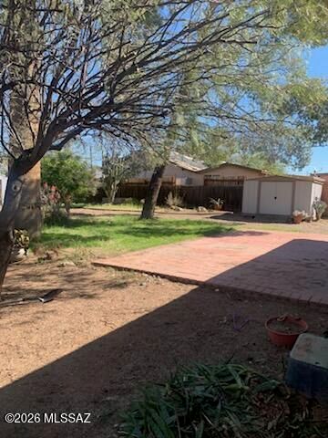 4045 E North Street, Tucson, AZ 85712
