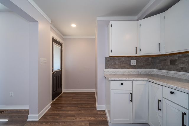 2125 S Smithville Road 2125 S Smithville Road, Dayton, OH 45420