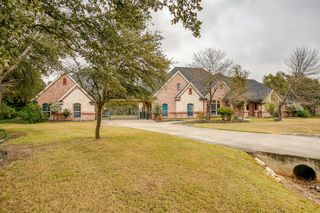 4549 Rancho Blanca Court, Fort Worth, TX 76108