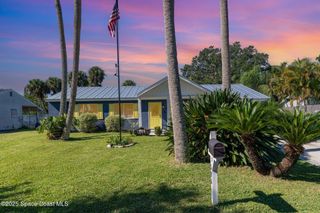 586 Dedham Avenue NE, Palm Bay, FL 32907