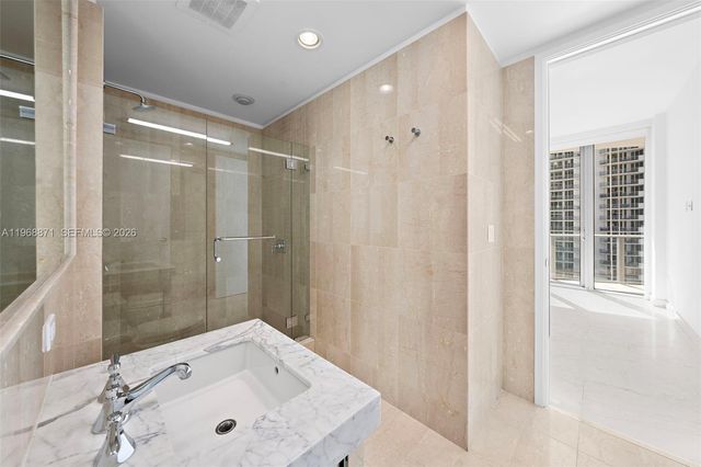 17475 Collins Avenue 703, Sunny Isles Beach, FL 33160